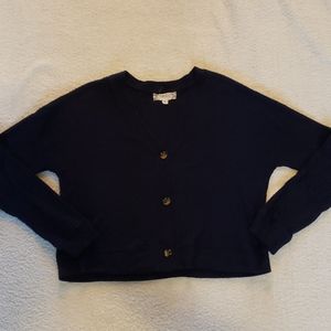 Cropped long sleeve button up!